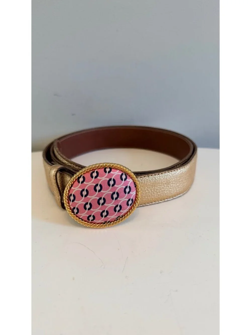Vineyard Vines Gold Leather Belt With Pink & Navy Fabric Buckle Size L